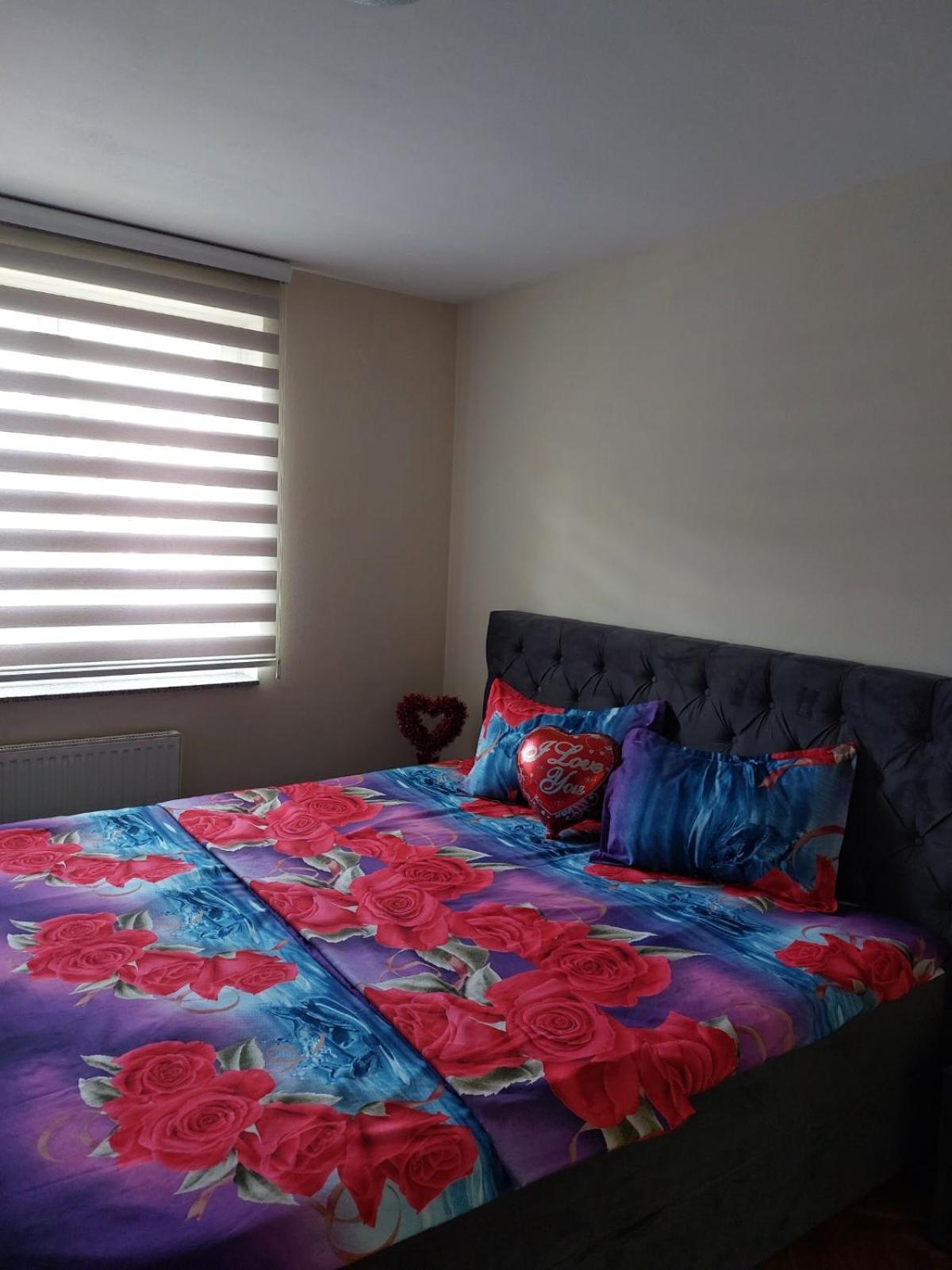 Lnb Lux Apartment Добой Екстериор снимка